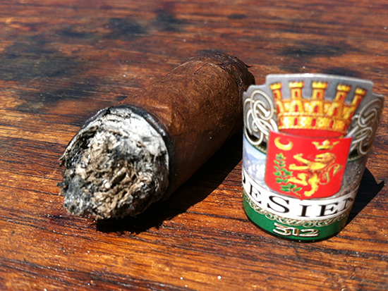 Smoking the DeSiena 312 Churchill cigar