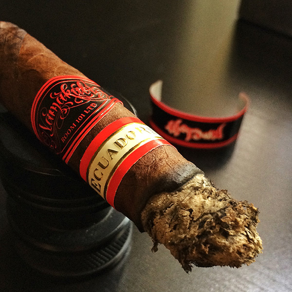 Room 101 Namakubi Ecuador Cigar Ash Review Cigar Dojo