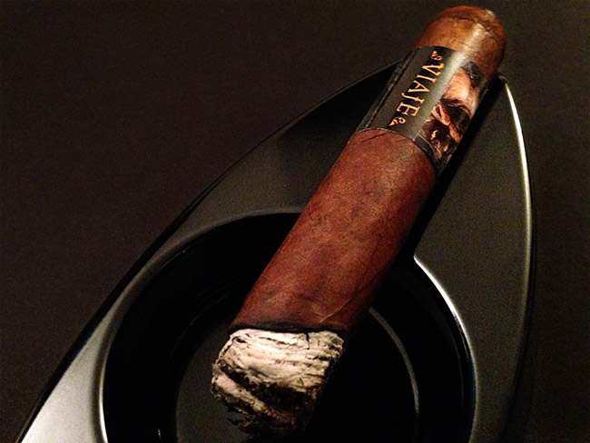 Viaje Full Moon 2014 cigar review