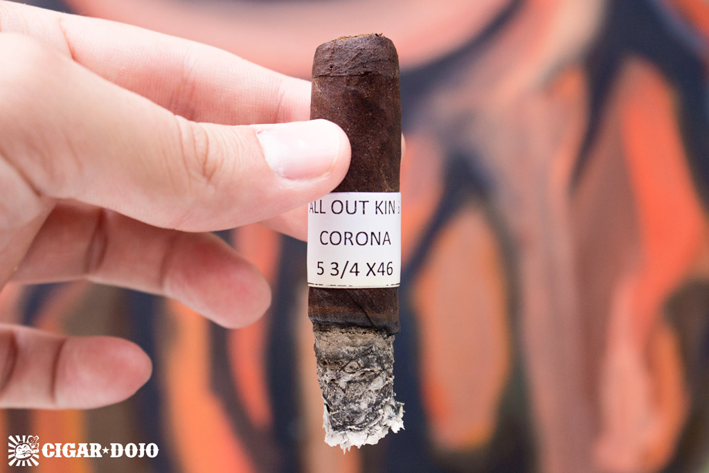 Caldwell All Out Kings corona cigar review