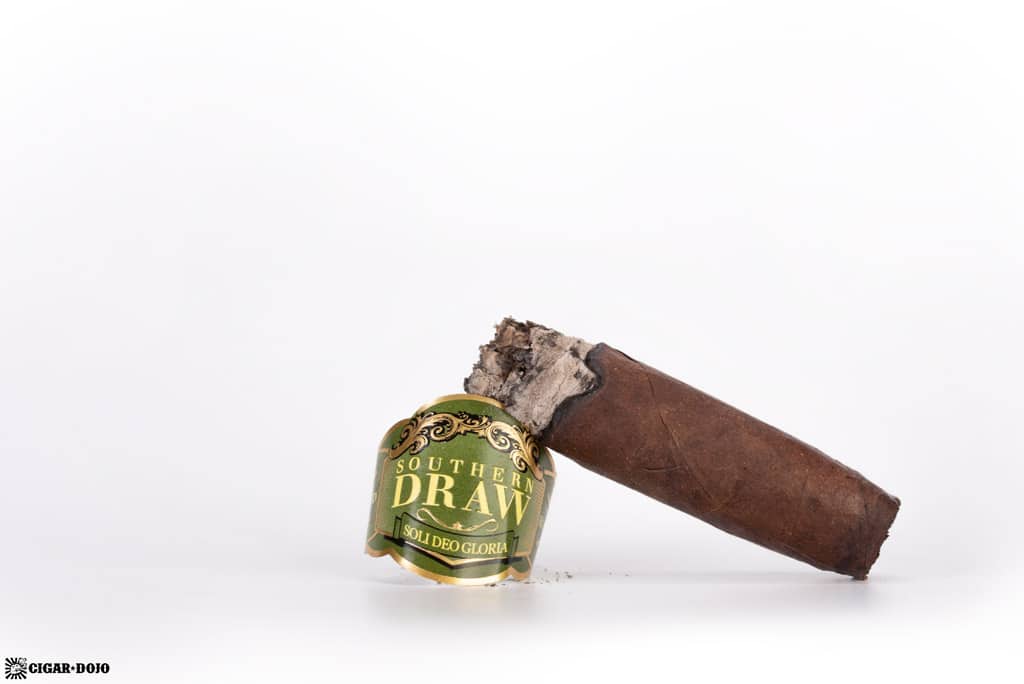 Southern Draw Cedrus The Hogan cigar nubbed