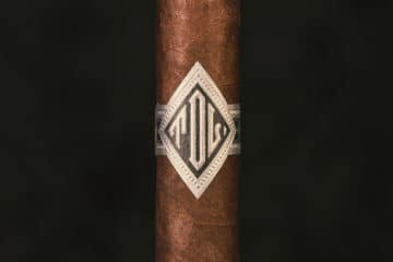 Todo Las Dias Mas Fuerte Thick Lonsdale cigar review