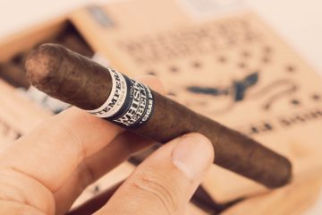 RoMa Craft Whiskey Rebellion 1794 Pennsatucky cigar review