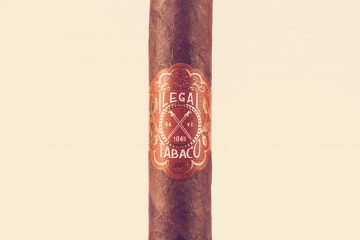 La Familia Robaina Ilegal Habano Toro cigar review