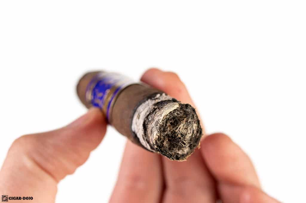 Southern Draw Jacobs Ladder Brimstone cigar ash