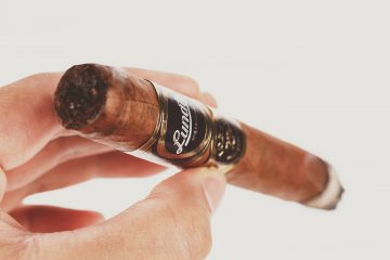 Aganorsa Leaf JFR Lunatic Torch Visionaries cigar review