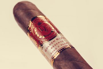 D'Crossier Golden Blend Reserva Magnum cigar review