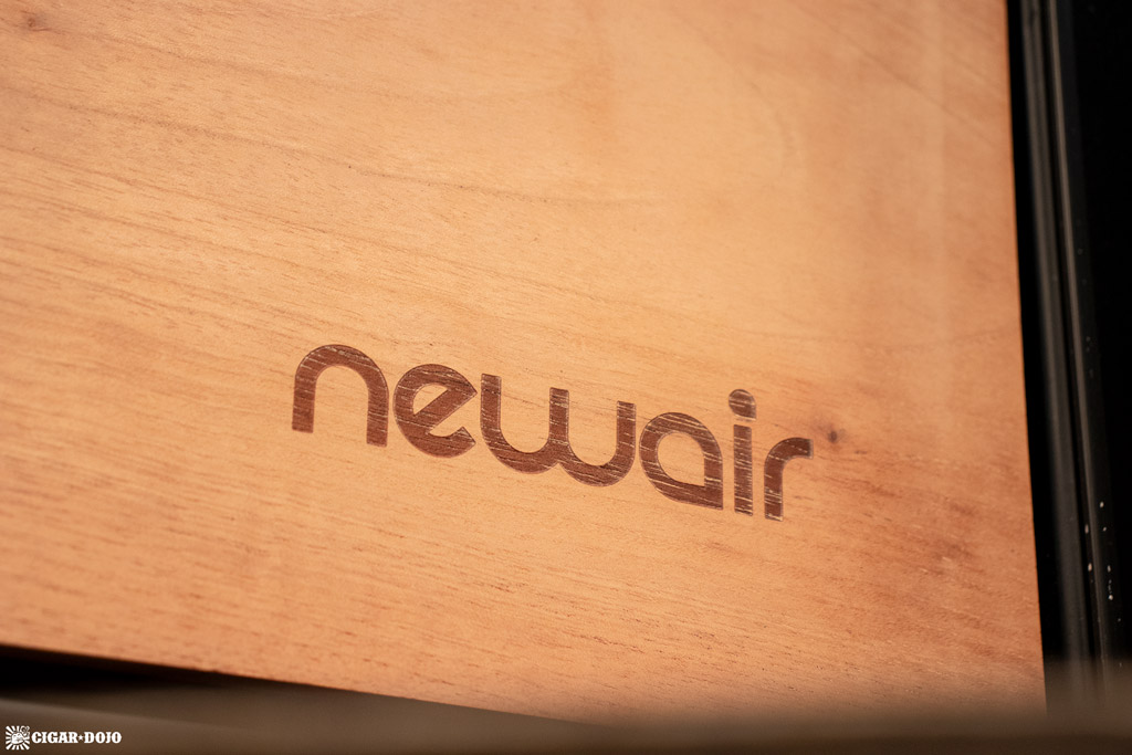 NewAir NCH840BK00 840 Count Humidor branded cedar logo