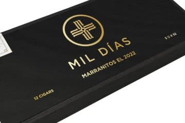 Crowned Heads Mil Dias Marranitos EL 2022 cigar box closed