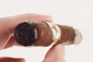 Dunbarton StillWell Star Holiday Y2022 cigar review