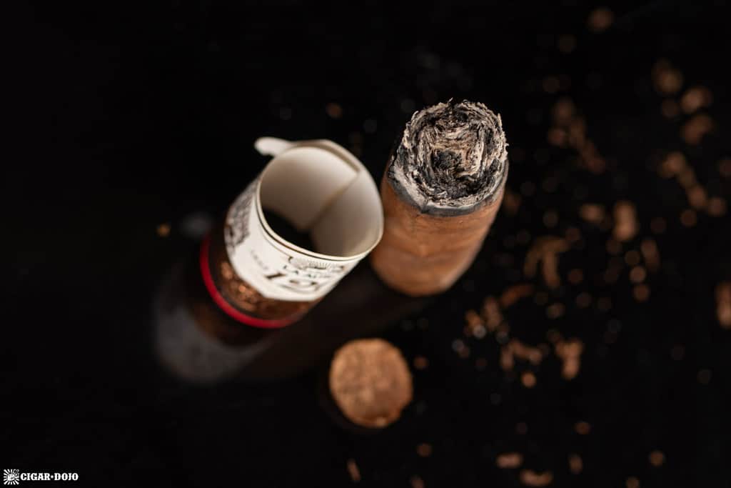La Aurora 120 Anniversary Robusto cigar nub finished