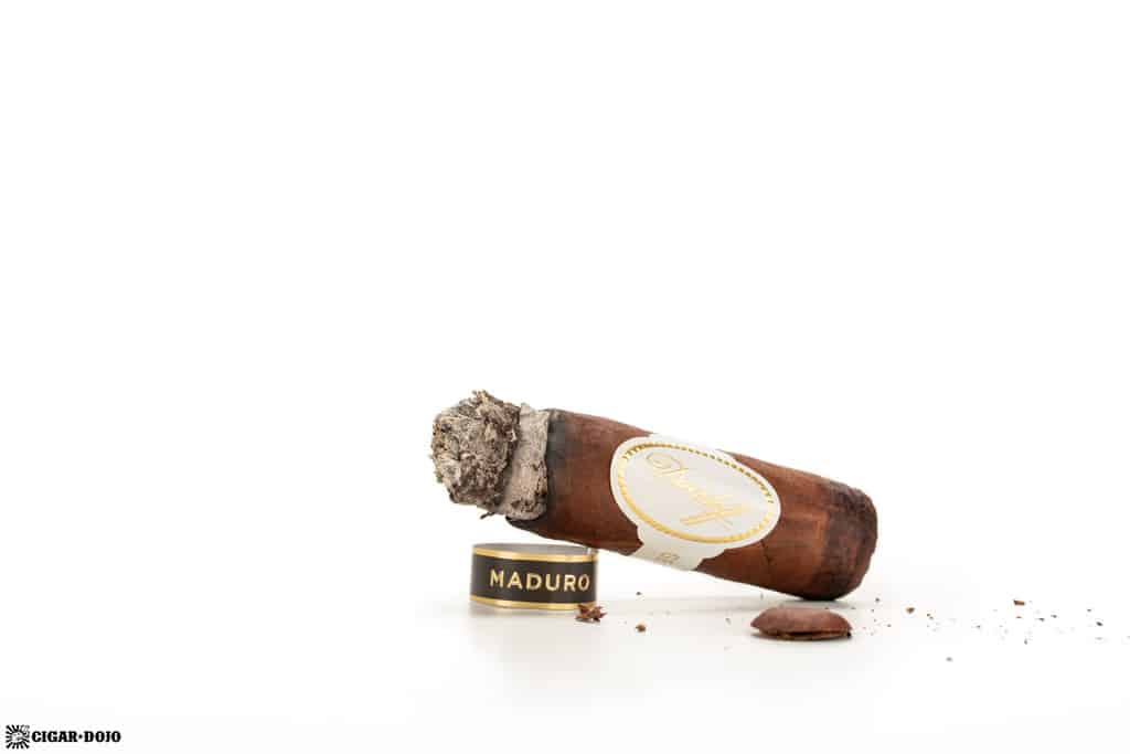 Davidoff Maduro Toro cigar nub finished