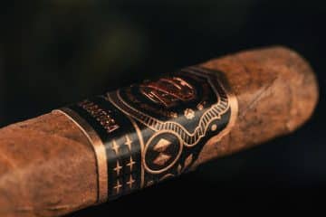 OZ Family Cigars Karatoba Robusto cigar review