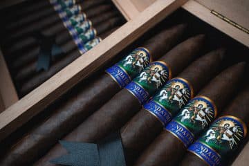 Foundation 10-Year Aniversario cigar featured
